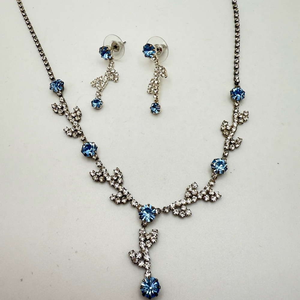 Blue Clear Crystal Jewelry Set Necklace Earrings